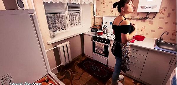  StepMother Blowjob and Hard Rough Sex - Cum in Mouth in the Kitchen